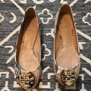 Tory Burch size 8 1/2 ballet flats snake skin